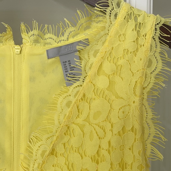 Yellow Lace H&M Dress - Picture 2 of 3